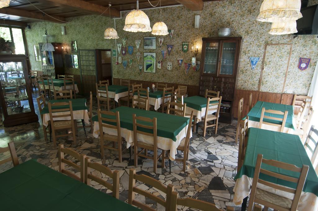 Tre Fiumi Hotel Ronta Kültér fotó