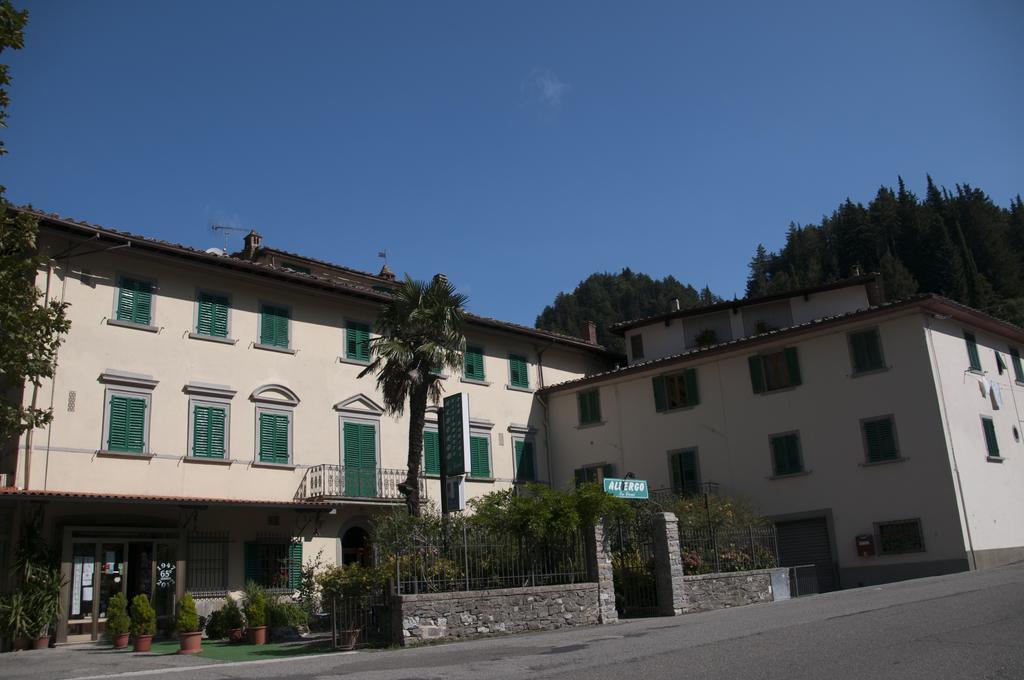 Tre Fiumi Hotel Ronta Kültér fotó